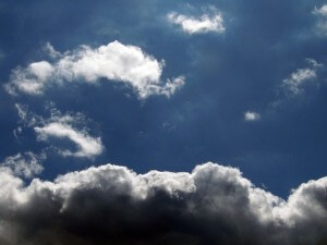 Wolken: Wettervorhersage Luftfeuchtigkeit